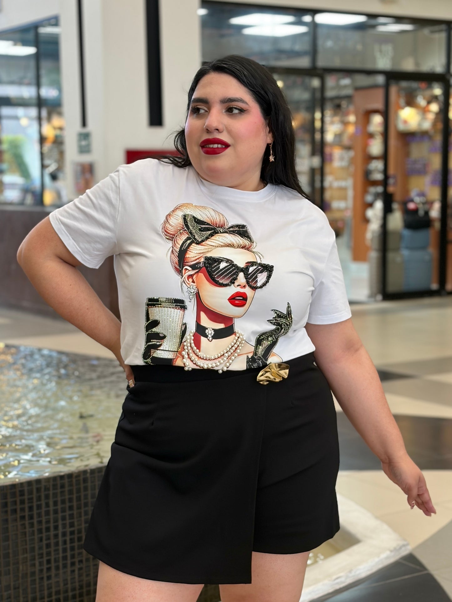 Skort de Tiro Alto Negro con Superposición Cruzada