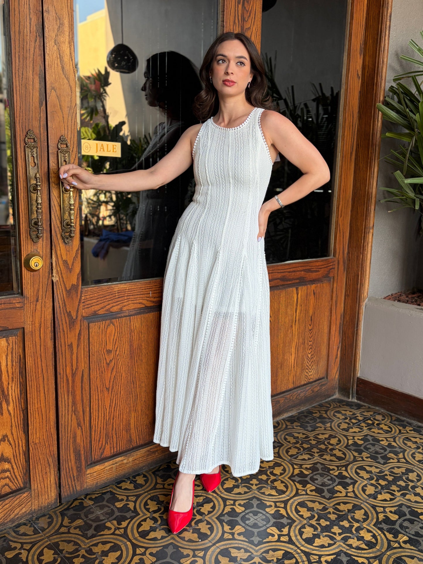 Vestido Blanco de Punto Calado