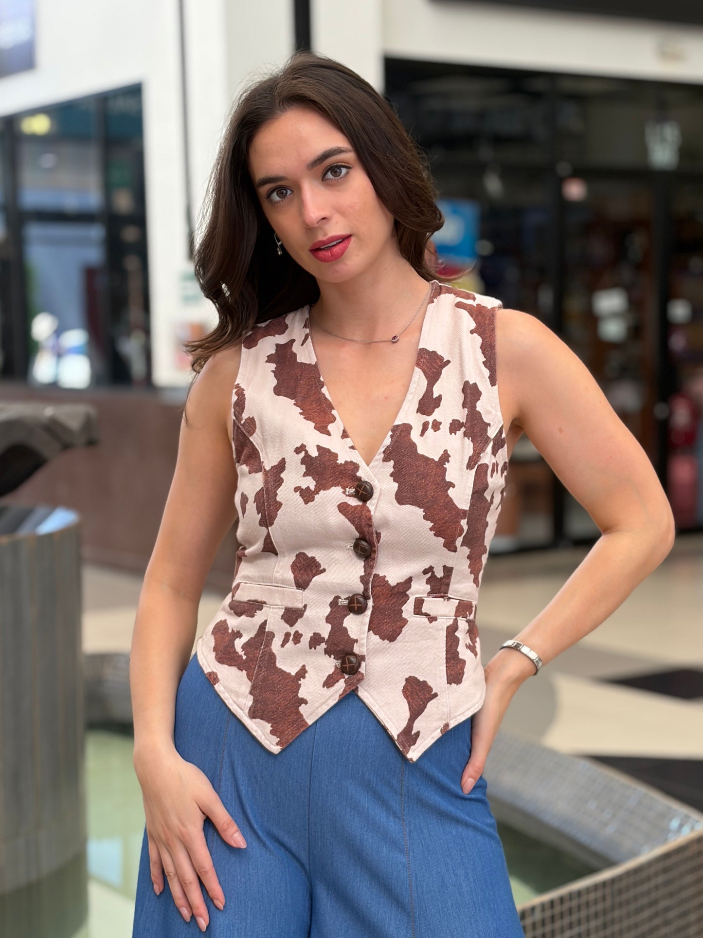 Chaleco Estilo Cowhide / Animal Print Café