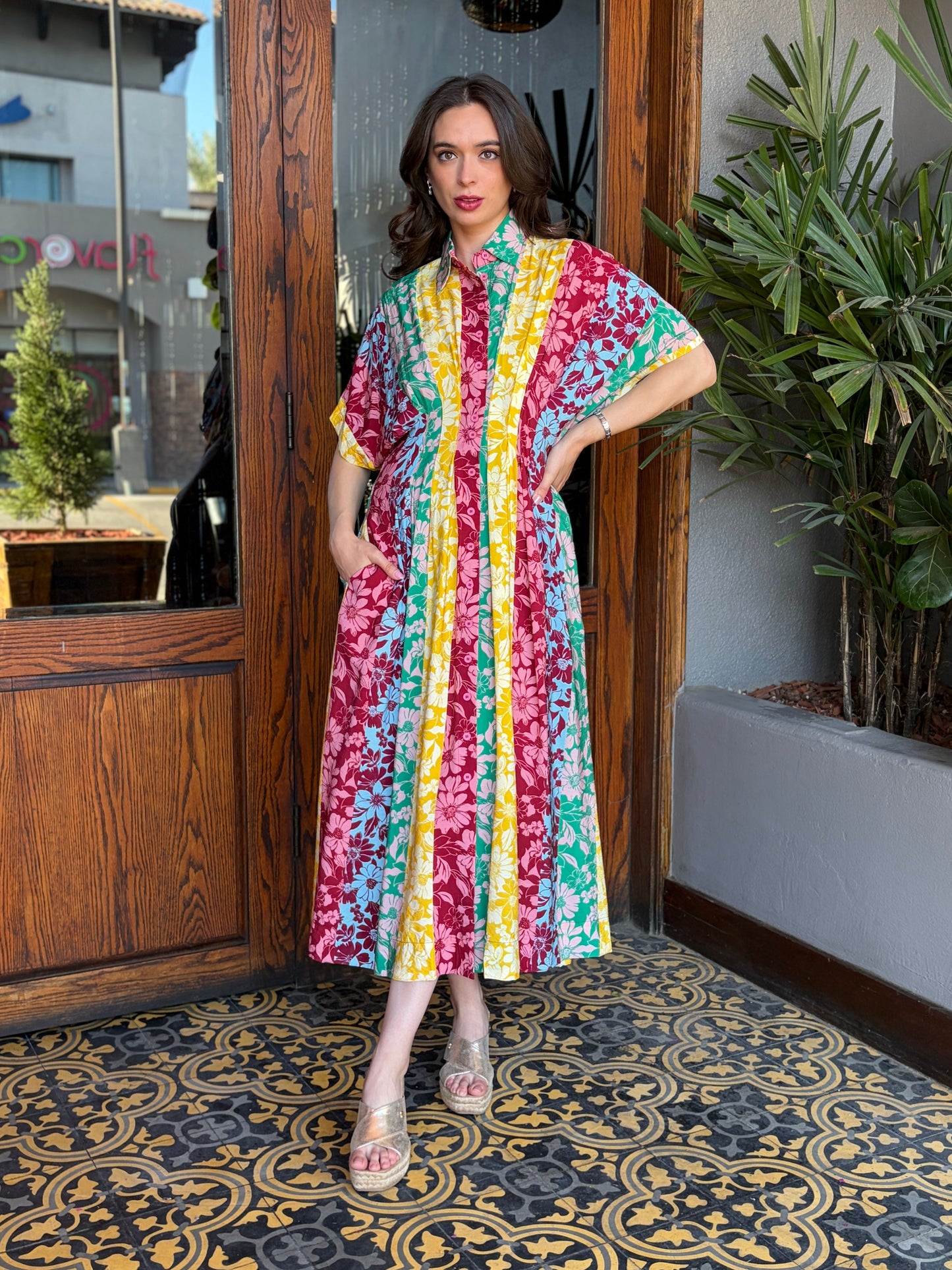 Vestido Maxi Camisero Multicolor con Estampado Floral