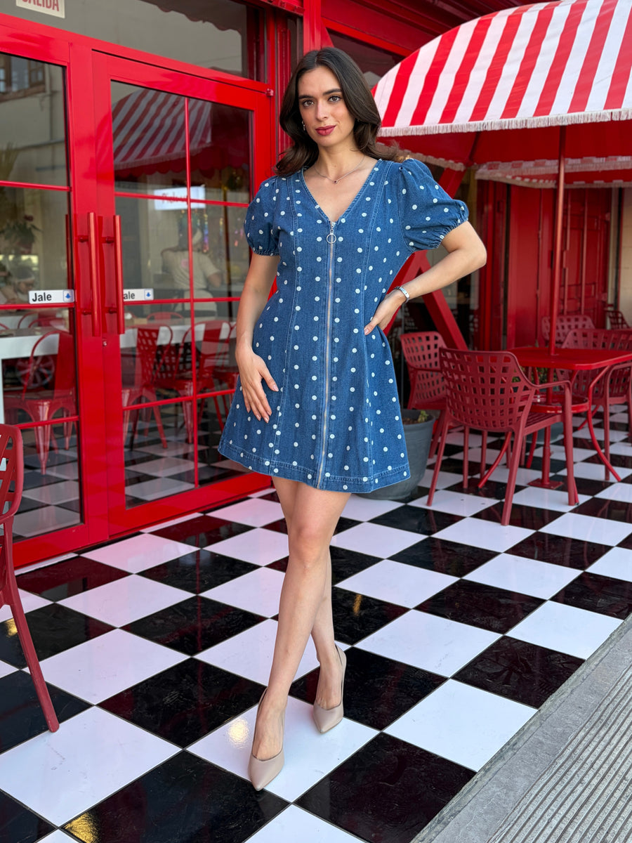 Vestido de mezclilla a lunares