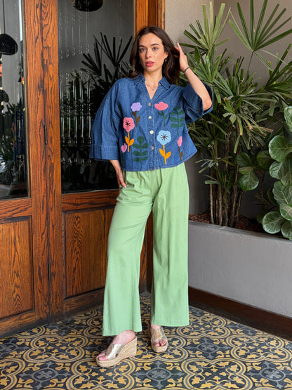 Camisa Denim Garden con Bordado de Flores