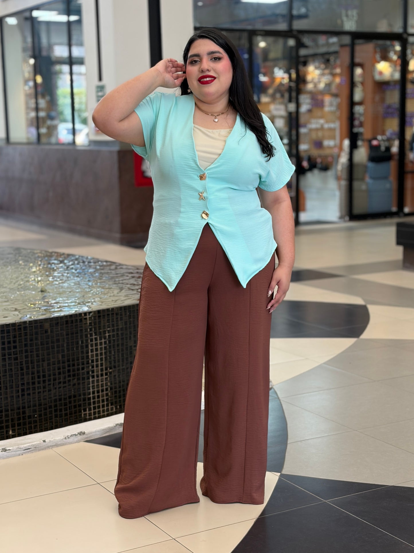 Blusa Escote en V Aqua con Botones Joya y Espalda Corsé