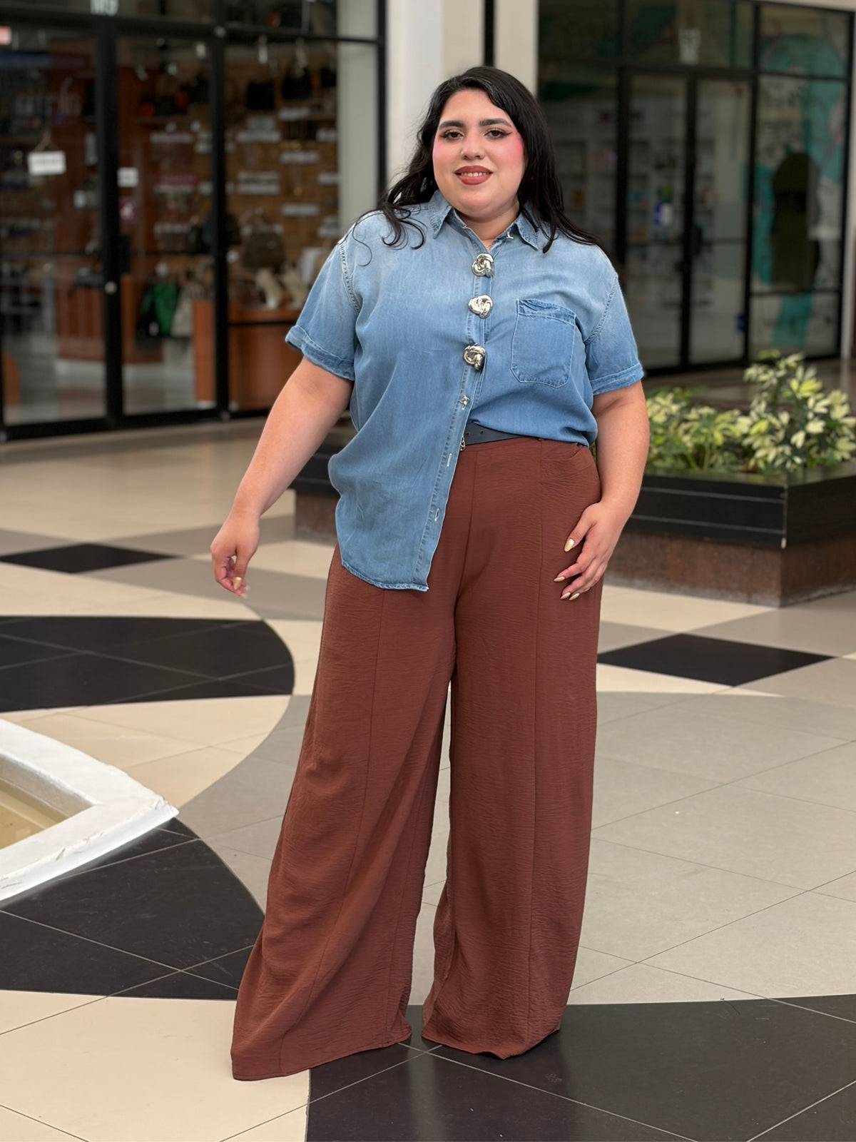 Camisa Denim con Botones Metálicos Especiales