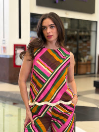 Conjunto Geométrico Multicolor con Flecos