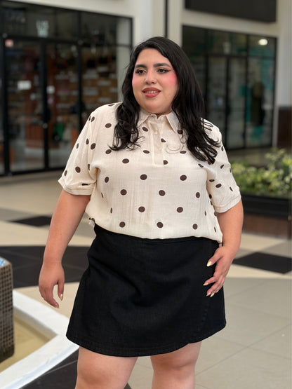 Blusa Tipo Polo de Lunares