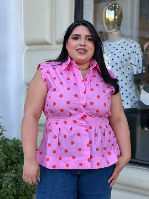 Blusa Rosa con Lunares Rojos