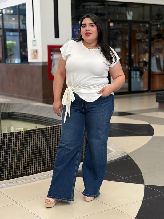 Blusa Texturizada con Detalle Lateral