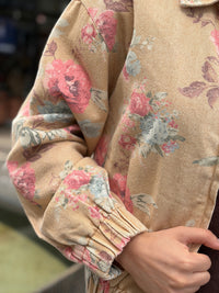 Blusa/Chamarra de Algodón con Estampado Floral Tapiz