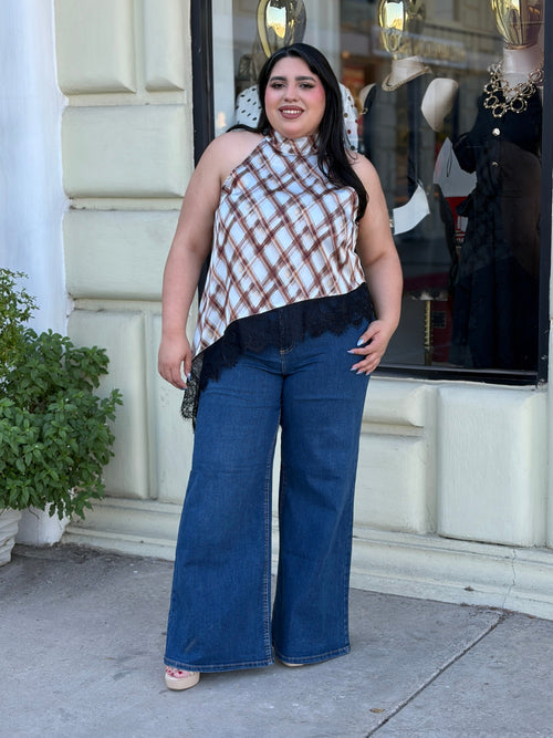 Blusa Halter a Cuadros con Encaje