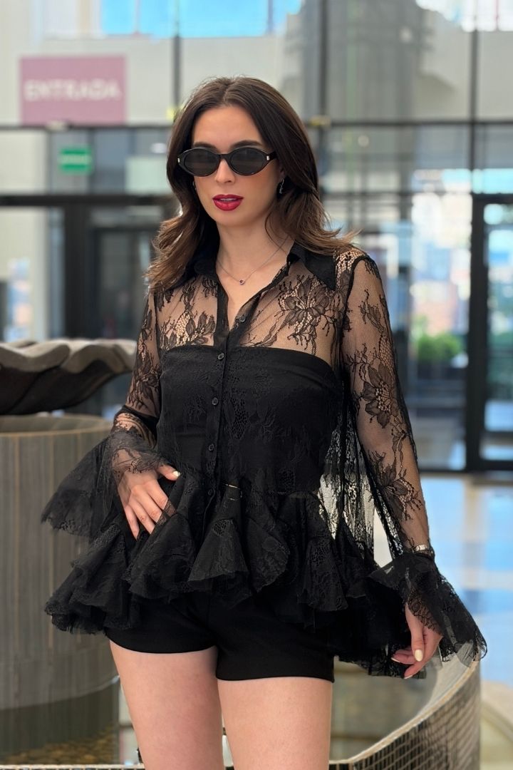 Blusa de Encaje Peplum