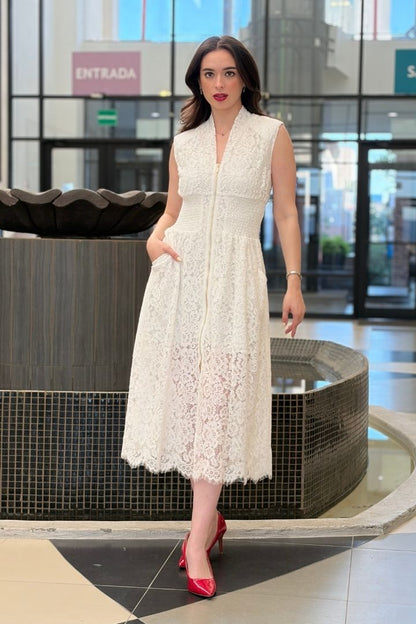 Vestido Lencero de Contraste Encaje