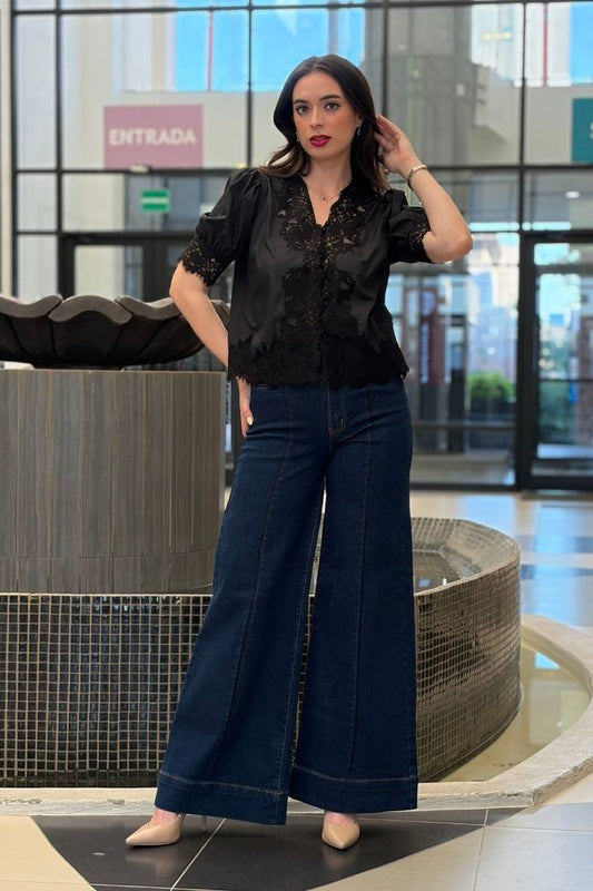 Blusa de Popelina y Guipur