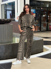 Conjunto Animal Print Leopard con Destellos