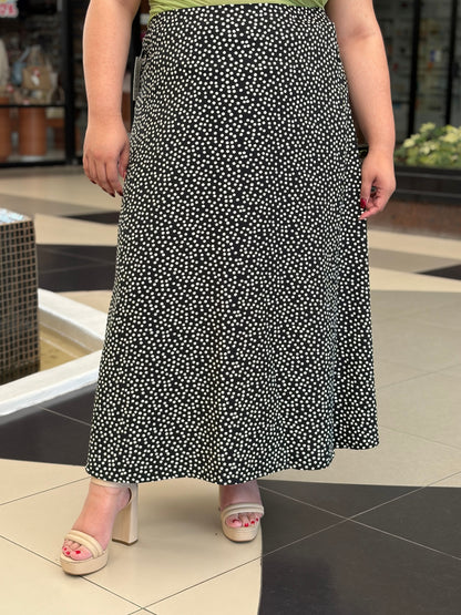 Falda Midi / Maxi a Lunares Negros y Blancos