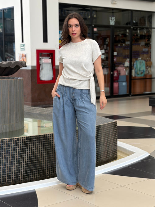 Blusa de Punto de Mangas Cortas con Nudo Frontal