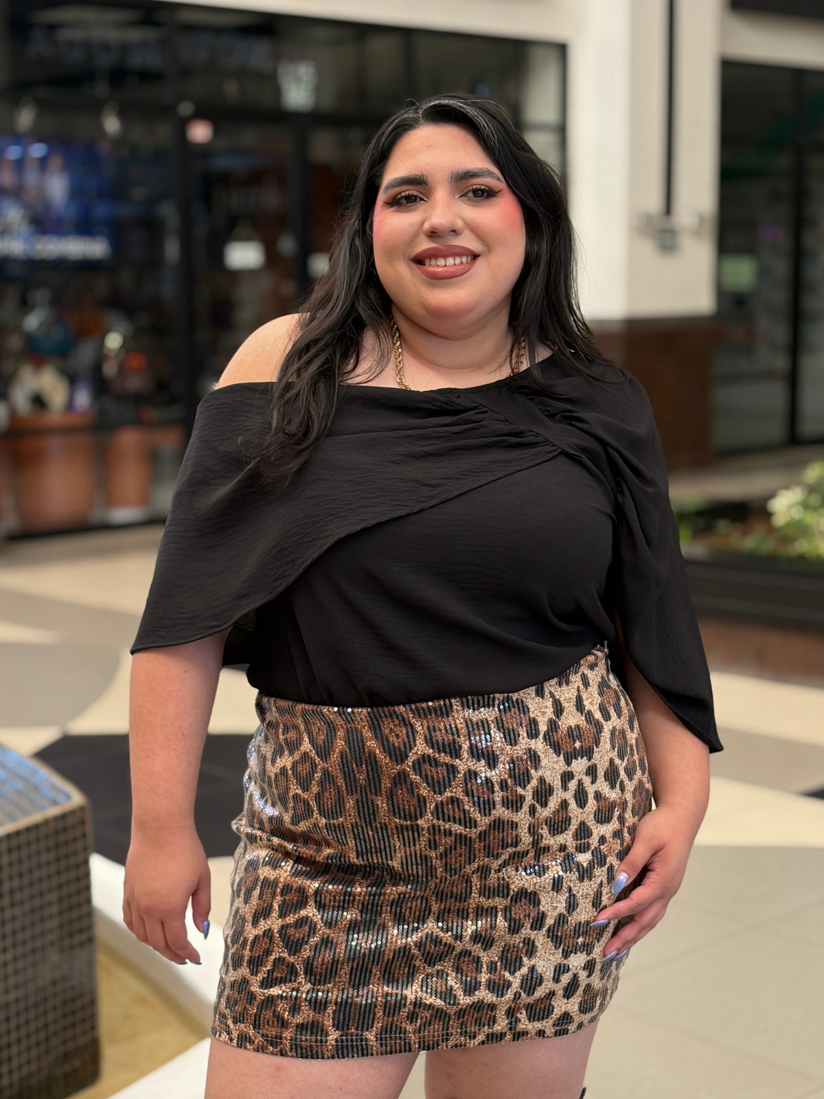 Blusa Asimétrica con Escote Asimétrico y Fruncidos