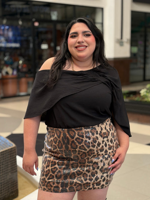 Blusa Asimétrica con Escote Asimétrico y Fruncidos