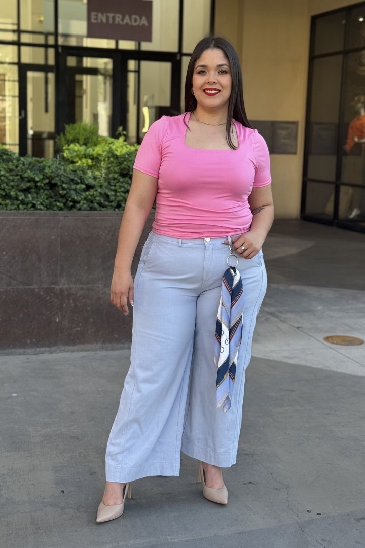 Pantalón Wide Leg con Accesorio