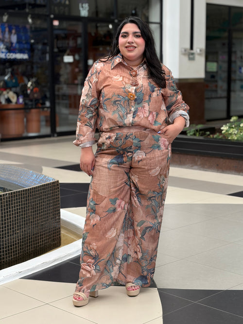 Set Floral de Pantalón y Camisa
