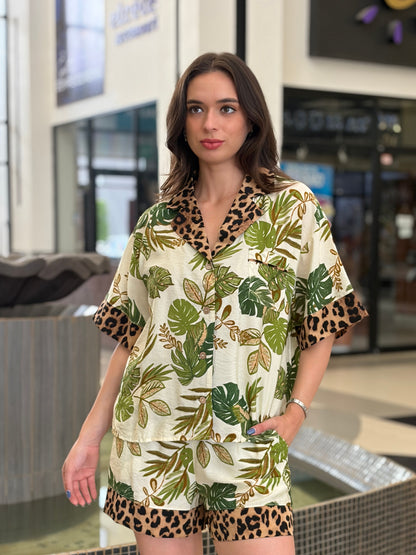 Set Tropical Vibes con Toques de Leopardo