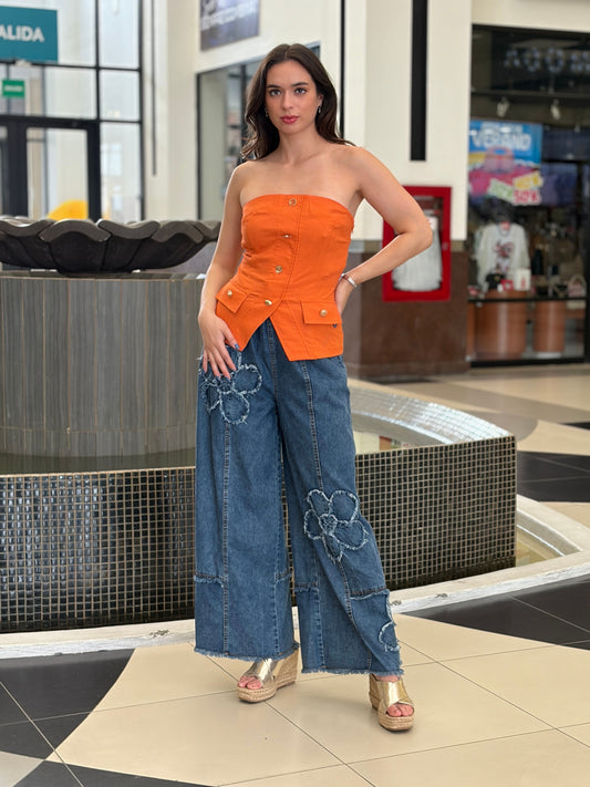 Top Strapless Estructurado en Naranja Vibrante