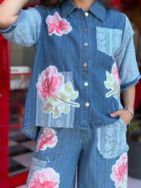 Coordinado de camisa y pantalón de mezclilla con bordado floral