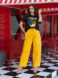 Pantalón cargo de tiro alto