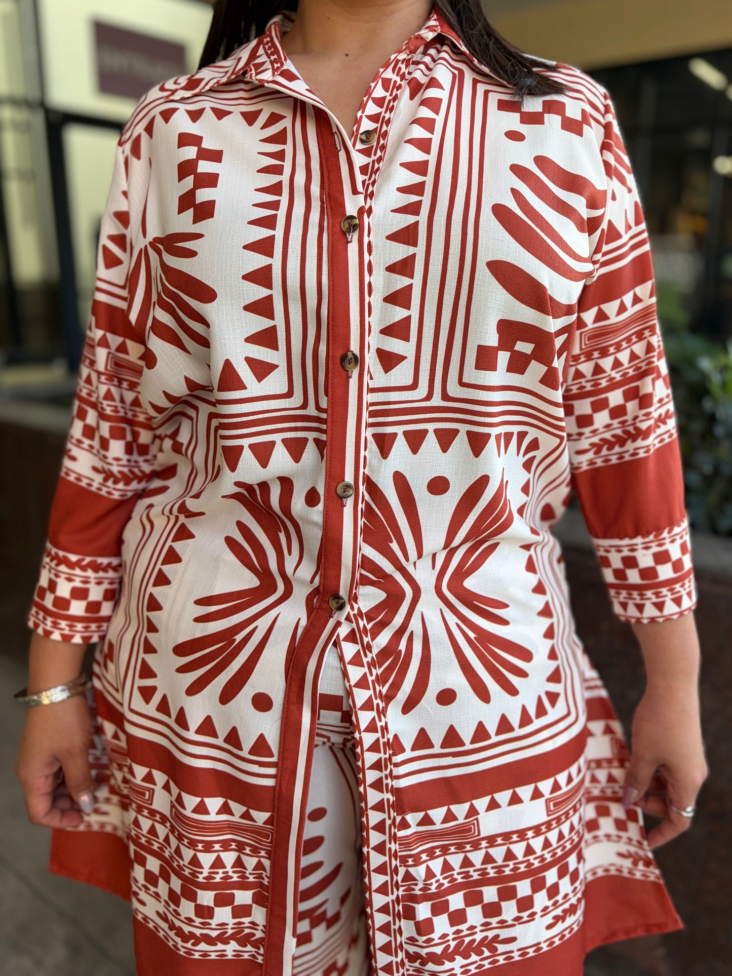 Conjunto Estampado Geométrico Rojo y Blanc