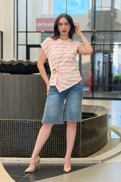 Shorts de Mezclilla Tipo Bermudas con Apliques de Brillo